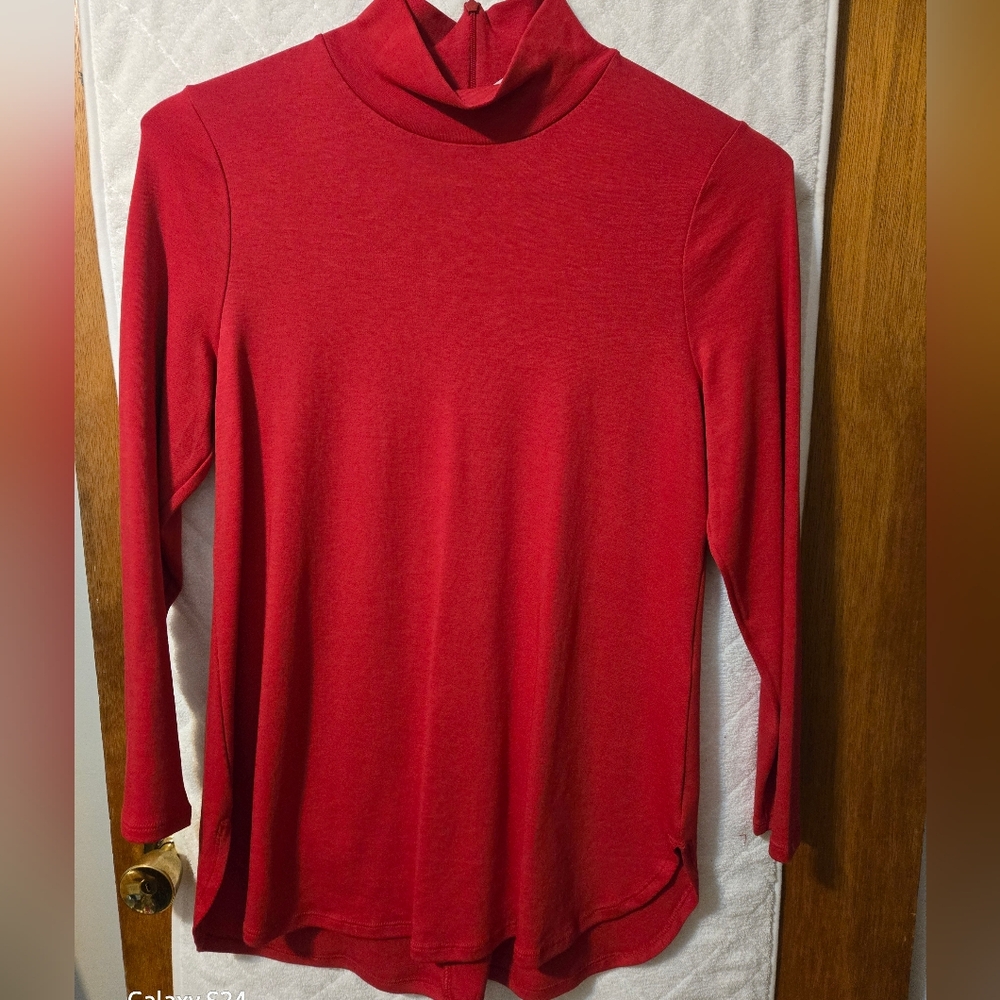 Red Long Sleeve Top